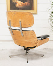 Load image into Gallery viewer, Selig Chair and Ottoman
