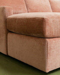 Hauser Sofa in Belmont Rose