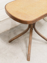 Load image into Gallery viewer, Oval Vintage End Table
