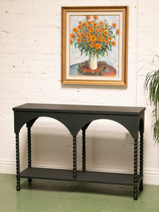 Black Vanity Entry Table