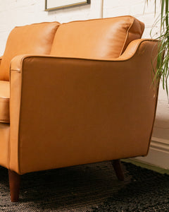 Maggie Leather Loveseat