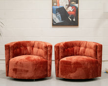 Load image into Gallery viewer, Babita Swivel Chair in Rust
