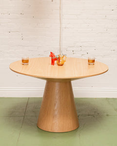 PIA Dining Table