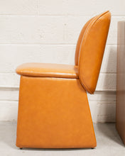 Load image into Gallery viewer, Comet Chair in Tan
