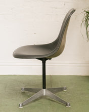 Load image into Gallery viewer, Eames Chair
