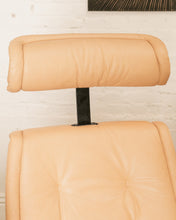 Load image into Gallery viewer, Stressless Ekkornes Chair Made in Norway
