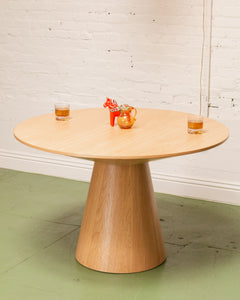 PIA Dining Table