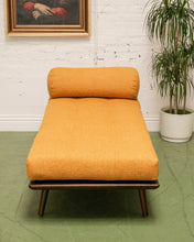 Load image into Gallery viewer, Daybed in Mustard Tweed
