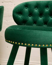 Load image into Gallery viewer, Valentino Stool in Green
