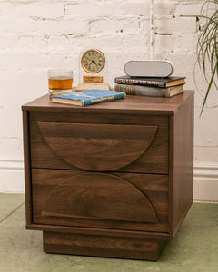 Oliver Nightstand