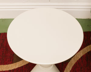 White Single End Table (as is)