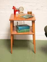 Load image into Gallery viewer, Heywood Wakefield Side Table
