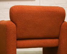 Load image into Gallery viewer, Luna Chair

