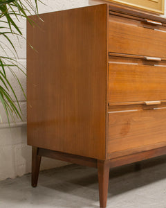 Vintage Mid Century dresser