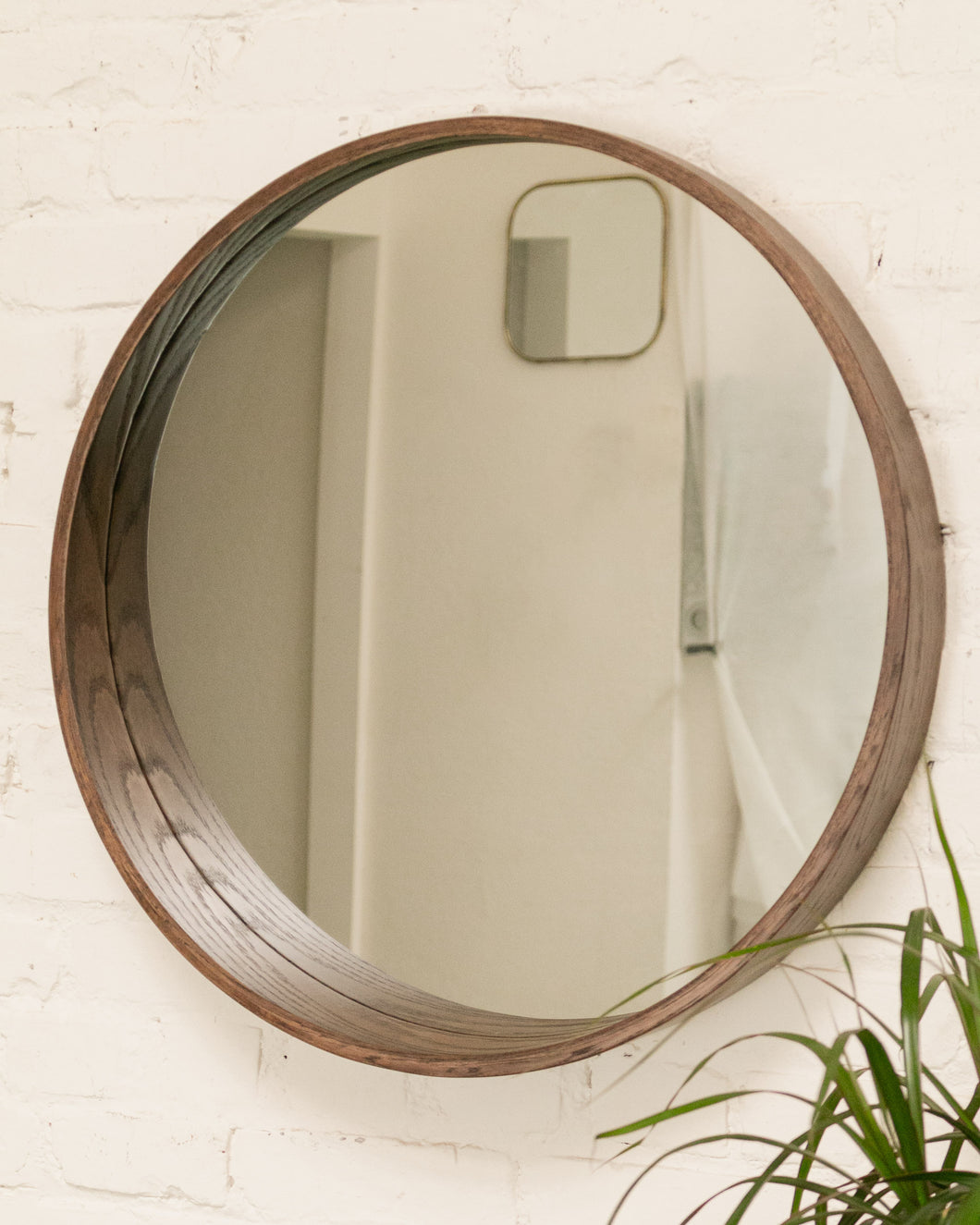 Stylish Round Mirror