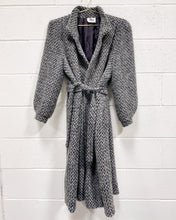 Load image into Gallery viewer, Vintage Grey Wool Coat
