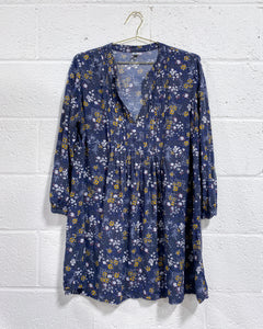 Old Navy Floral Dress (XL) – Sunbeam Vintage Old Navy Floral Dress (XL) – Sunbeam Vintage