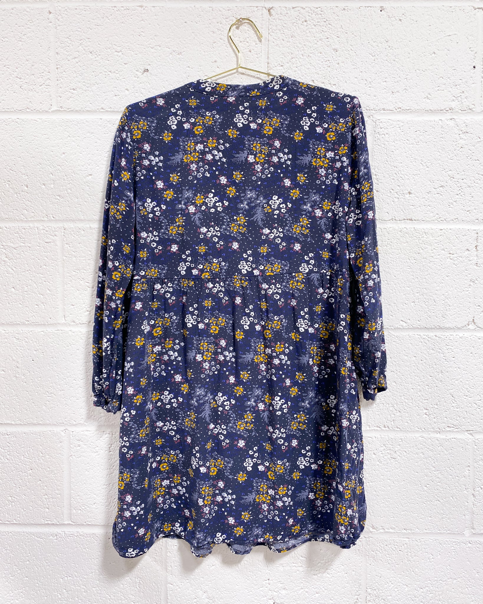 Old Navy Floral Dress (XL) – Sunbeam Vintage Old Navy Floral Dress (XL) – Sunbeam Vintage