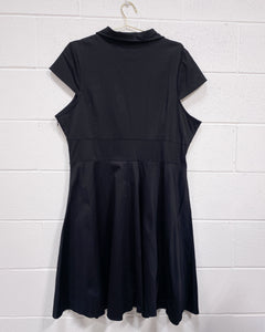 ‘Iconic’ Vintage Style Black Dress (4XL)