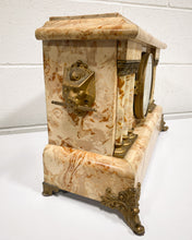 Load image into Gallery viewer, Vintage Faux Marble Mantle Clock
