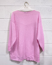Load image into Gallery viewer, Vintage Pink and White Sweater
