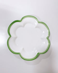 Flower Plate with Green Edge