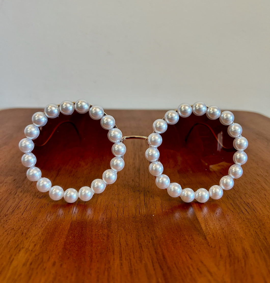 Round Faux Pearl Sunnies