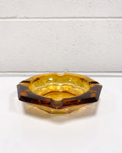 Load image into Gallery viewer, Vintage Amber Ashtray
