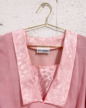 Load image into Gallery viewer, Vintage Blush Pink Dress
