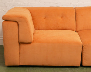 Chelsea Loveseat in Parallel Tobacco