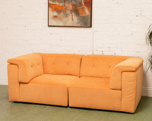 Chelsea Loveseat in Parallel Tobacco