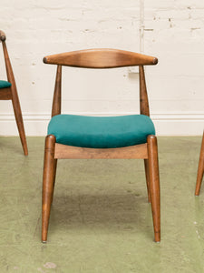 Scandinavian Dining Chair in Teal Velvet