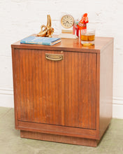 Load image into Gallery viewer, Vintage Mid Century Record LP Holder

