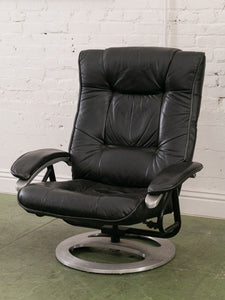 Leather Lounge Chair and Ottoman