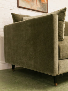 Alessandro Sofa in Amici Moss