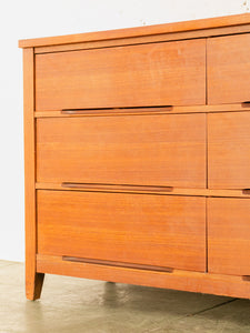 6 Drawer Mohagany Dresser