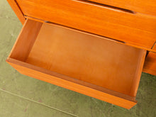 Load image into Gallery viewer, 6 Drawer Mohagany Dresser
