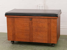 Load image into Gallery viewer, Black Top Vintage Bench/Chest by Lane
