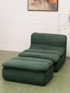 Green Lounger with Ottoman