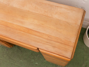 Wakefield Style Desk