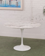 Load image into Gallery viewer, Original Marble Saarinen For Knoll Tulip Dining Table
