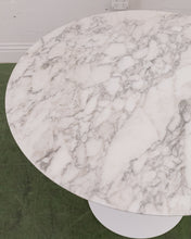 Load image into Gallery viewer, Original Marble Saarinen For Knoll Tulip Dining Table
