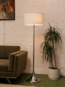 Tulip Lamp