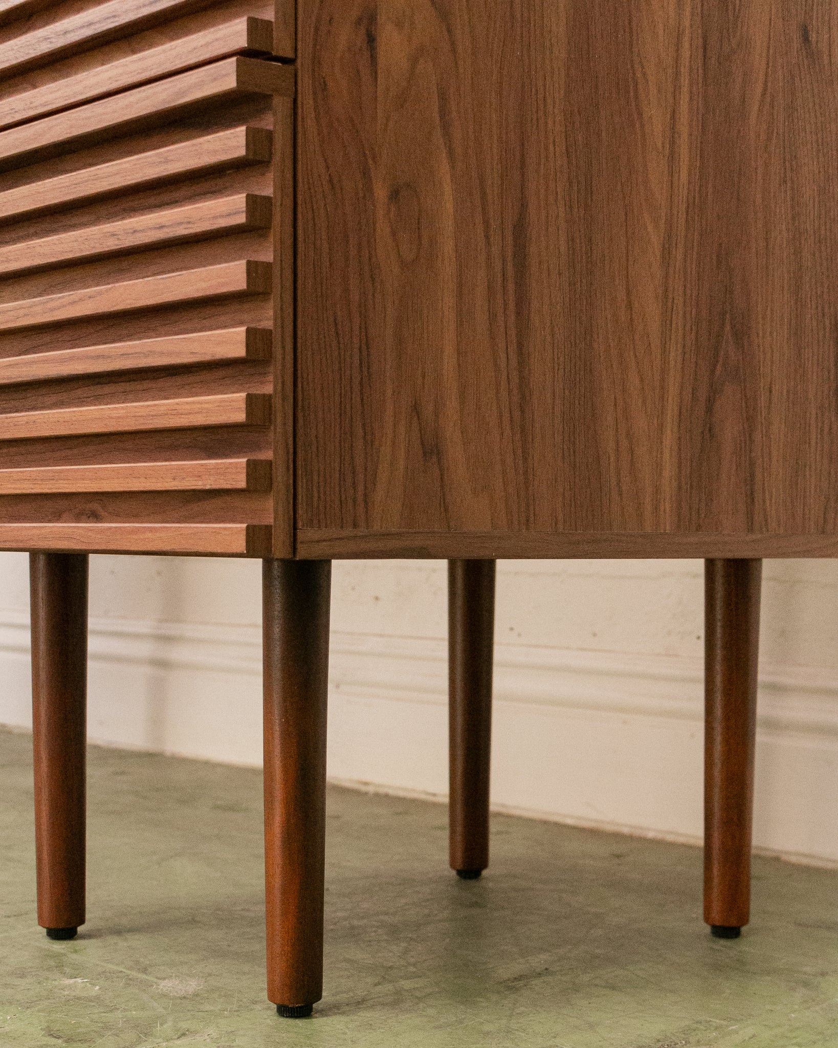 Slat Desk โ Sunbeam Vintage
