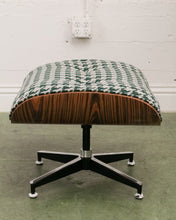 Load image into Gallery viewer, Green Houndstooth Chair &amp; Ottoman
