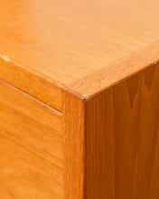 Load image into Gallery viewer, Vintage 5 Drawer Dresser
