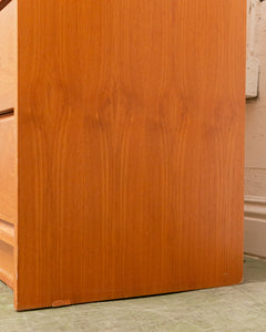 Vintage 5 Drawer Dresser