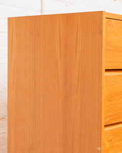 Vintage 5 Drawer Dresser