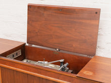 Load image into Gallery viewer, Vintage Stereo Console (non working)
