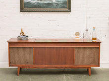 Load image into Gallery viewer, Vintage Stereo Console (non working)
